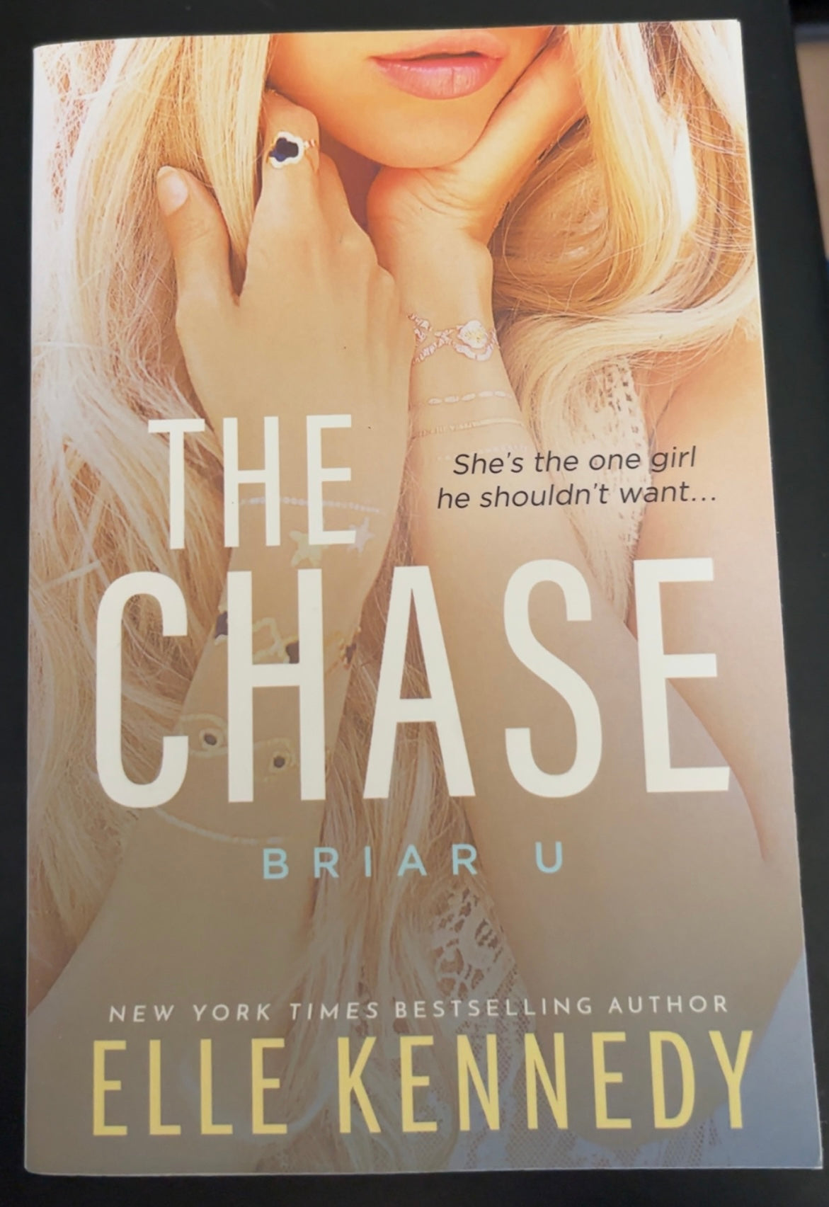 The Chase: A Grumpy Sunshine College Hockey Romance (Book 1 of the Briar U series) by Elle Kennedy paperback (like new)