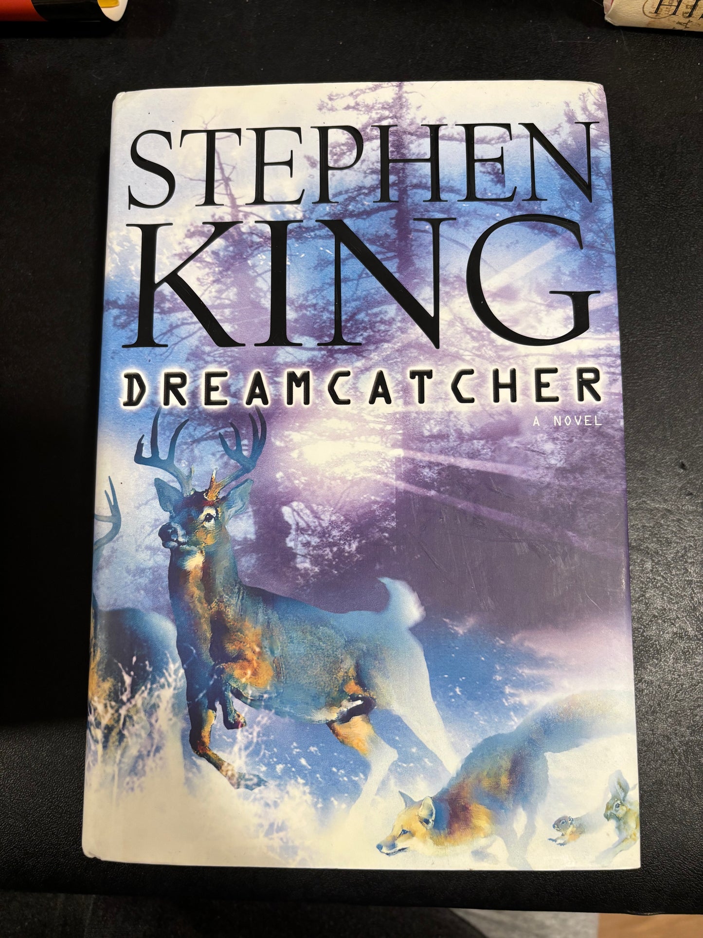 Dreamcatcher by Stephen King hardcover (like new)