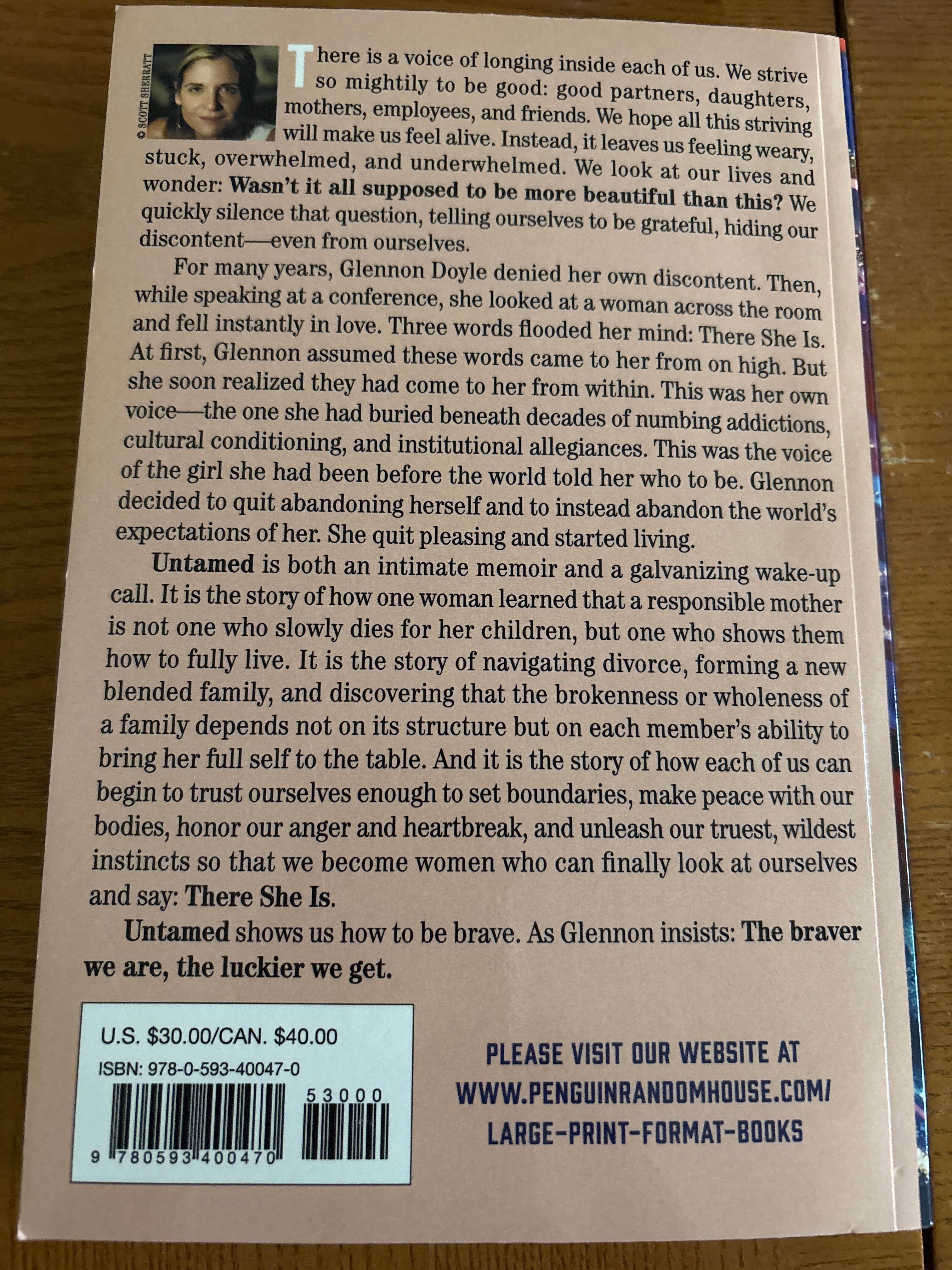 Untamed by Glennon Doyle paperback FIRST EDITION LARGE PRINT (like new)