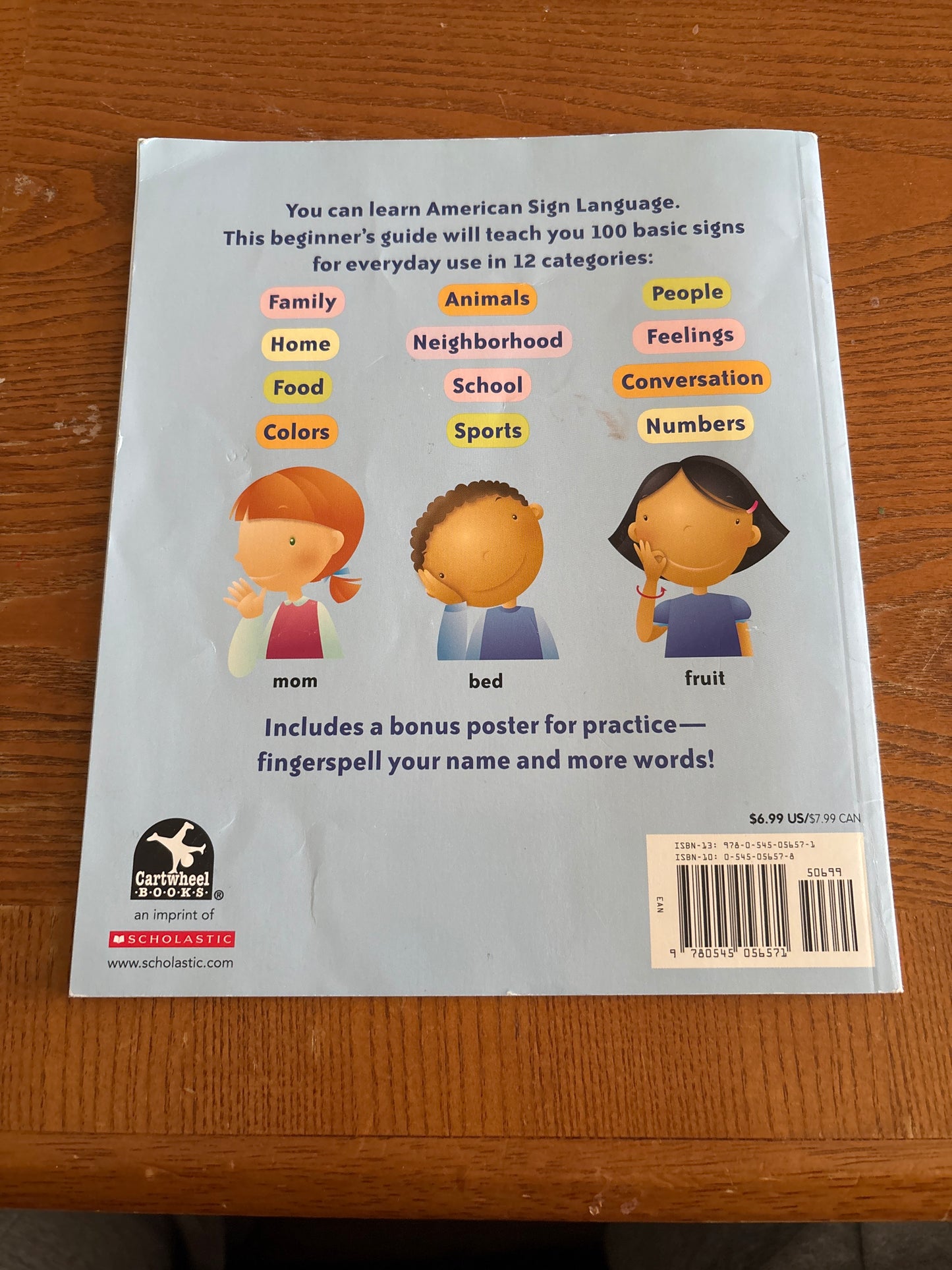 Sign Language my First 100 Words by Scholastic rescued/paperback