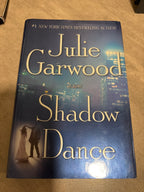 Shadow Dance (Book 6 of the Buchanan-Renard series) by Julie Garwood hardcover (like new)