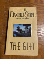 The Gift by Danielle Steel paperback (mass market) (rescued)