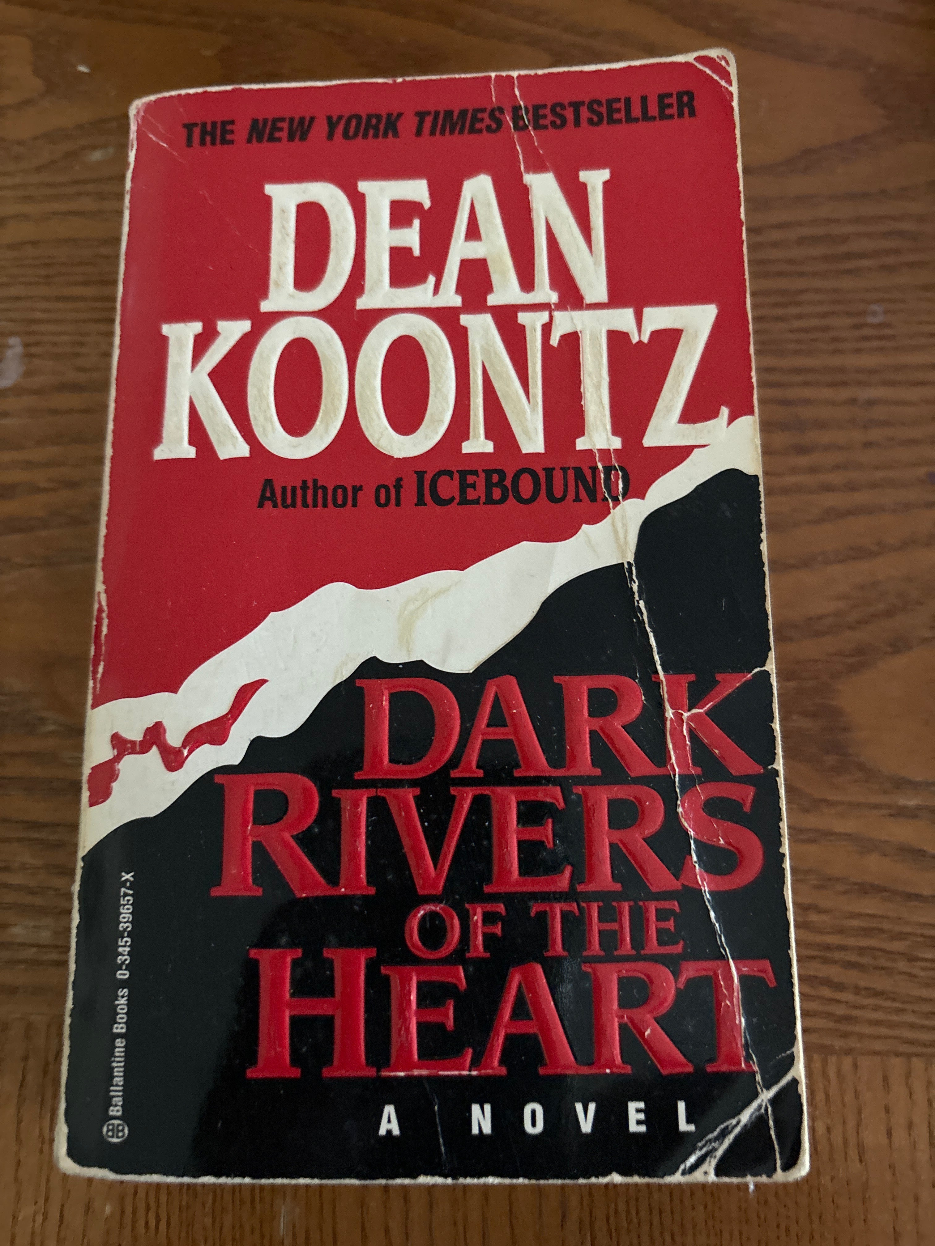 Dark Rivers of the Heart by Dean Koontz (mass market) (rescued)