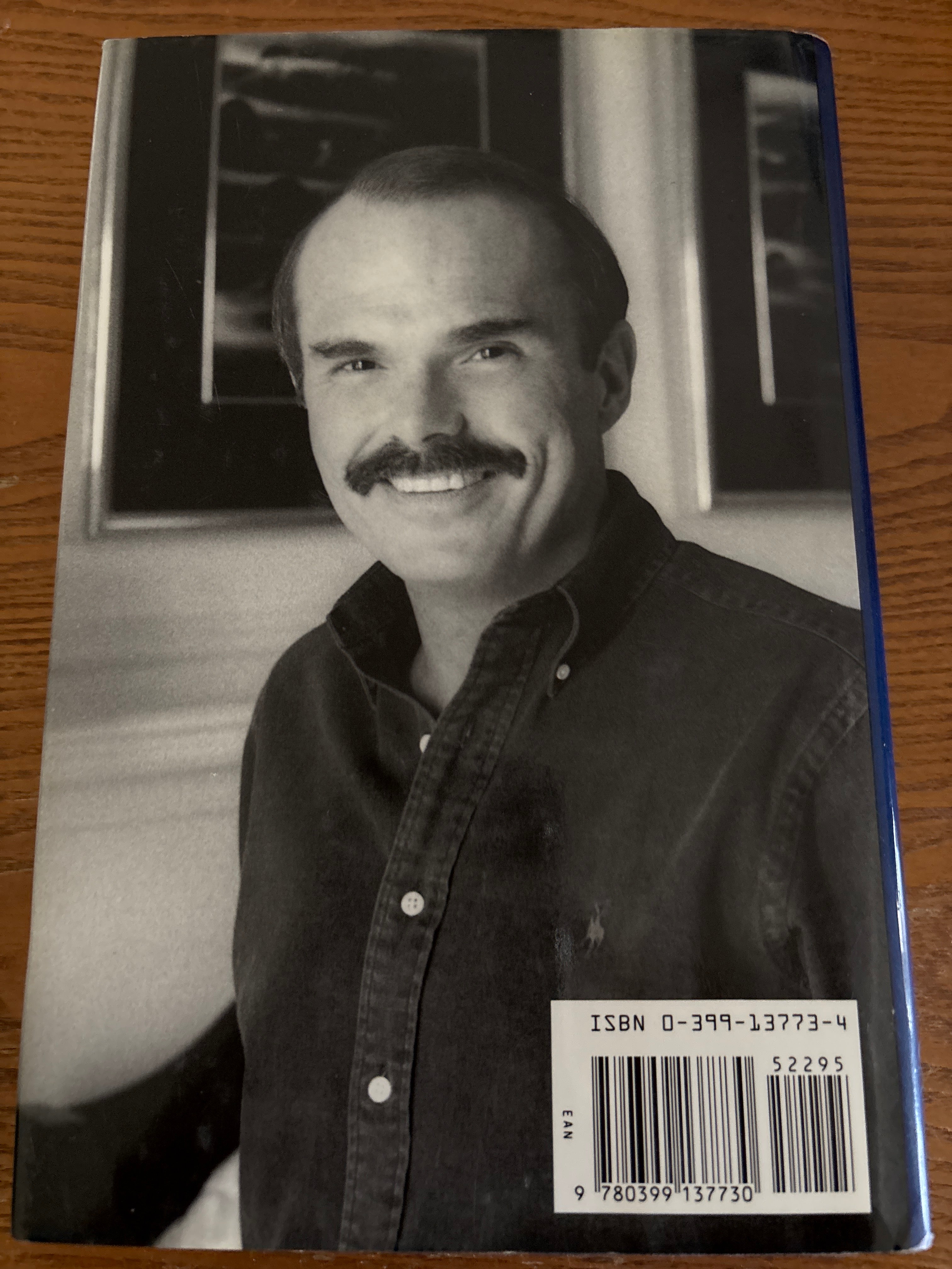 Dragon Tears by Dean Koontz hardcover (rescued)