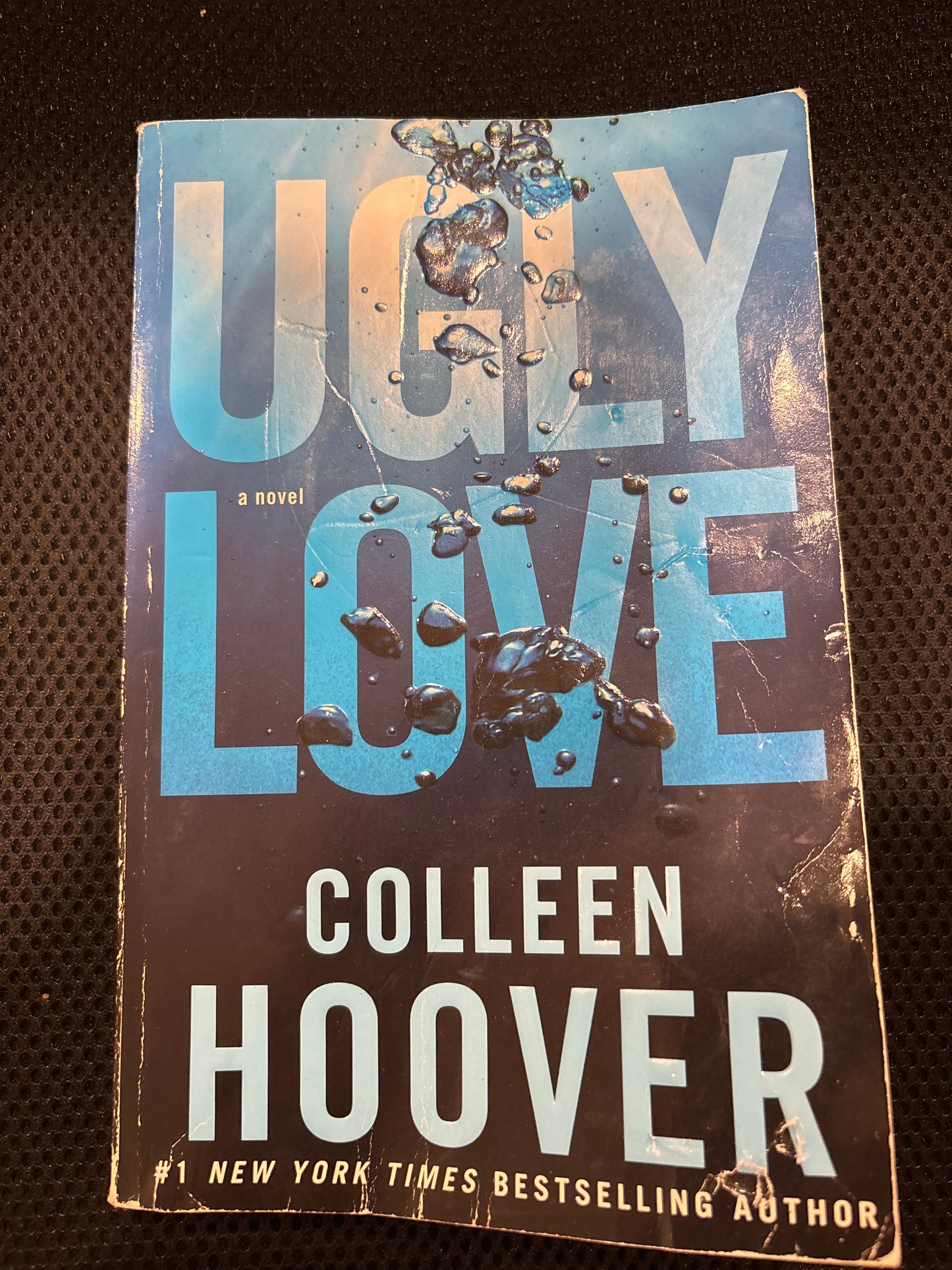 Ugly Love by Colleen Hoover rescued/paperback