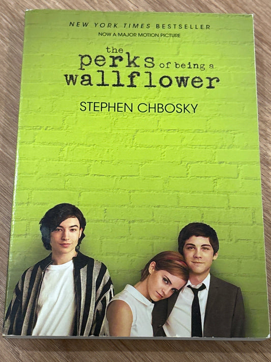 The Perks of Being a Wallflower by Stephen Chbosky rescued/paperback (movie cover) BANNED BOOK YA