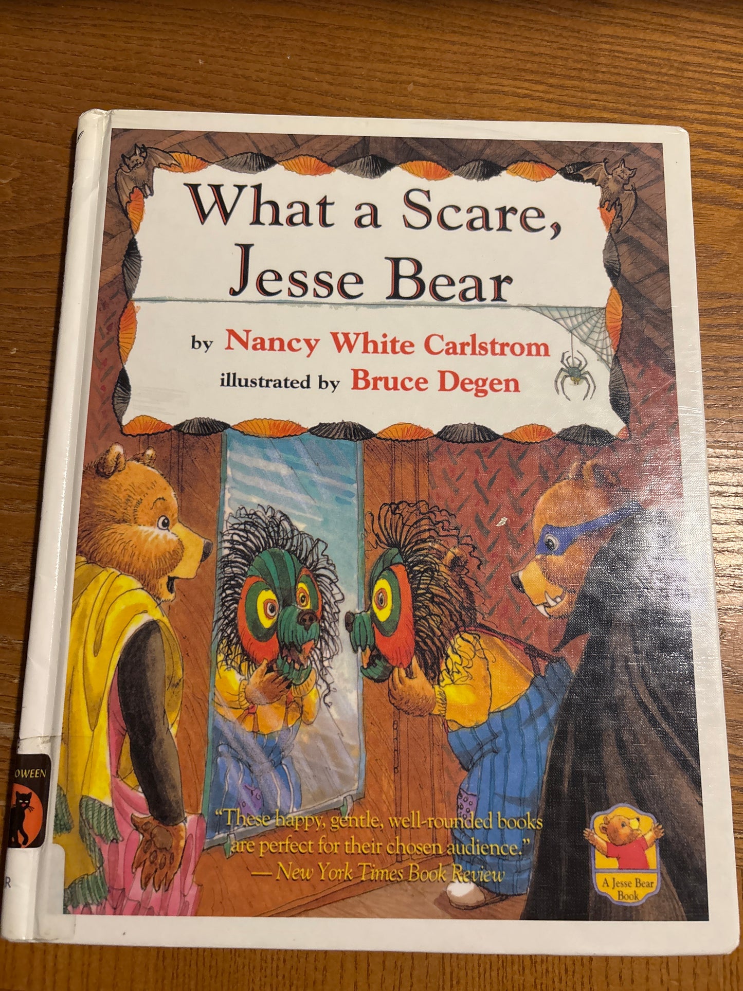 What a Scare, Jesse Bear by Nancy White Carlstrom rescued/hardcover