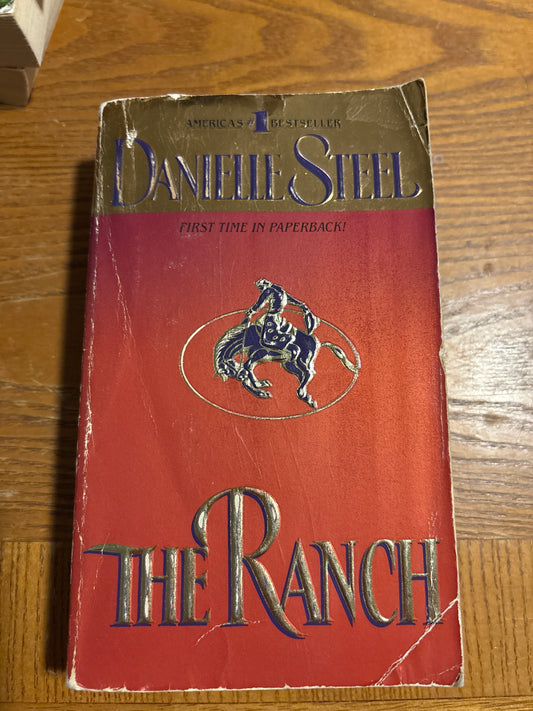 The Ranch by Danielle Steel rescued/paperback (mass market)