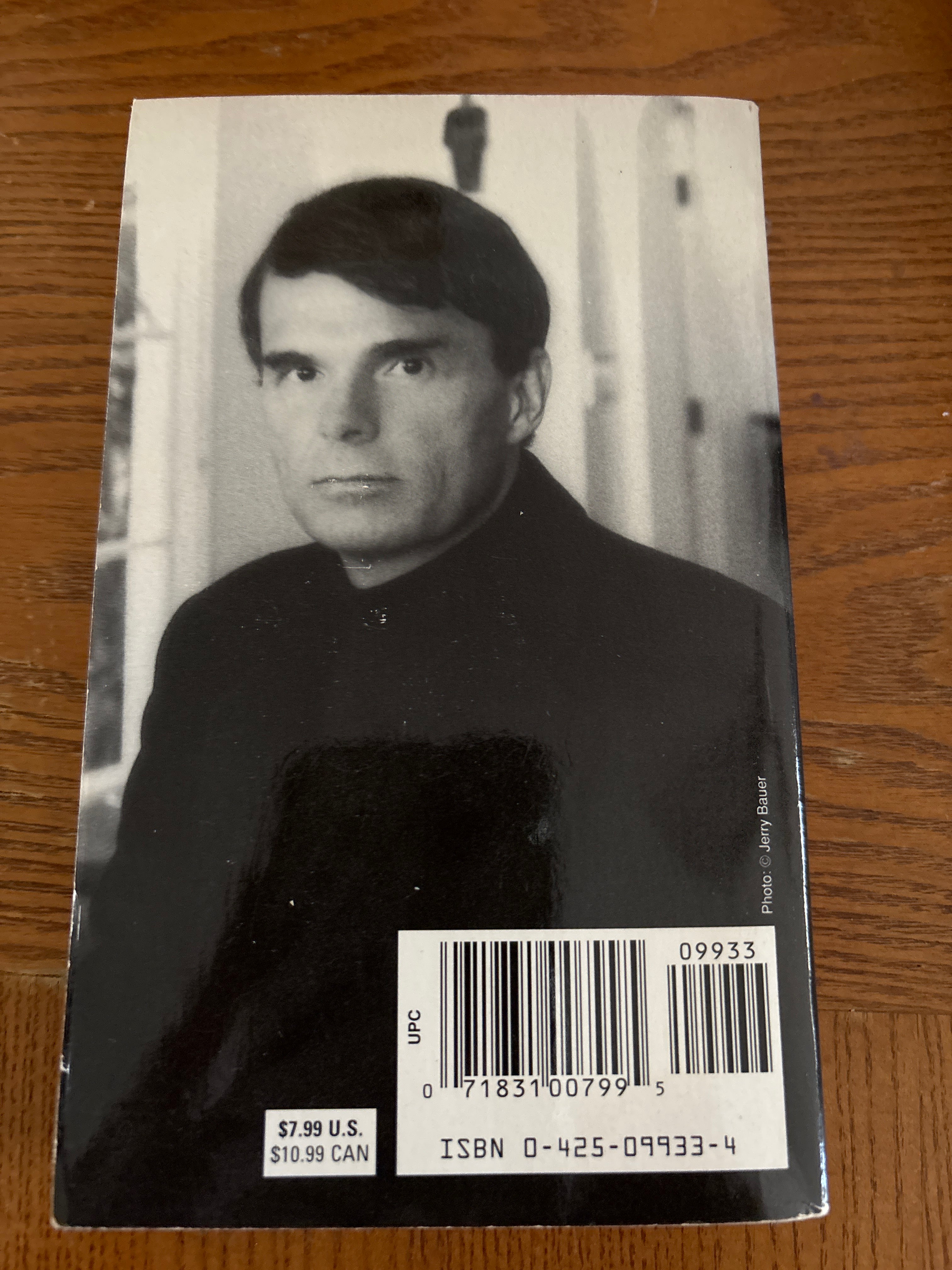 Shattered by Dean Koontz paperback (mass market) (rescued)