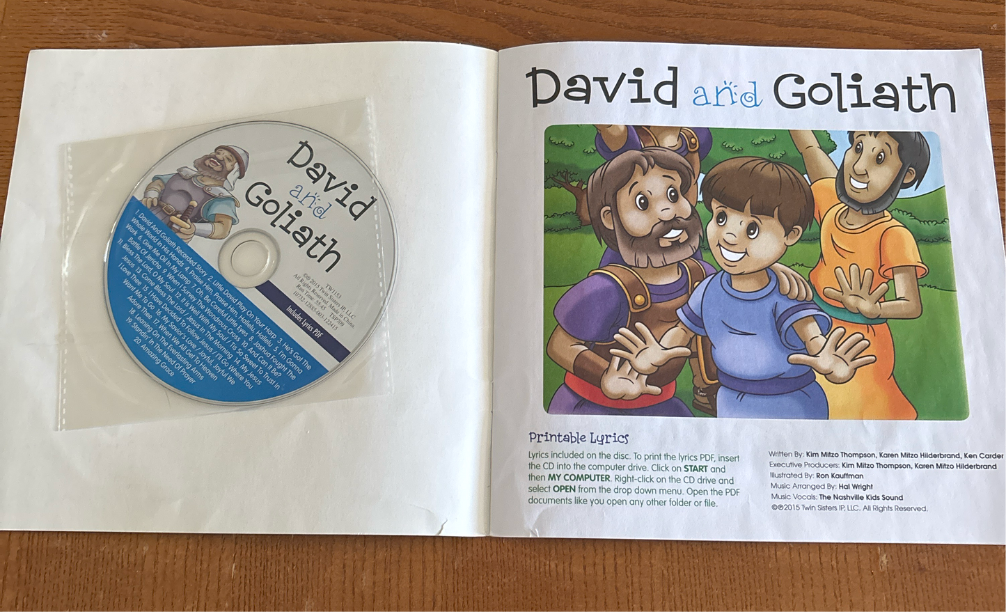 David and Goliath by Kim Mitzo Thompson; Karen Mitzo Hilderbrand, Ron Kauffman and includes 20 tracks with read-along story (CD)