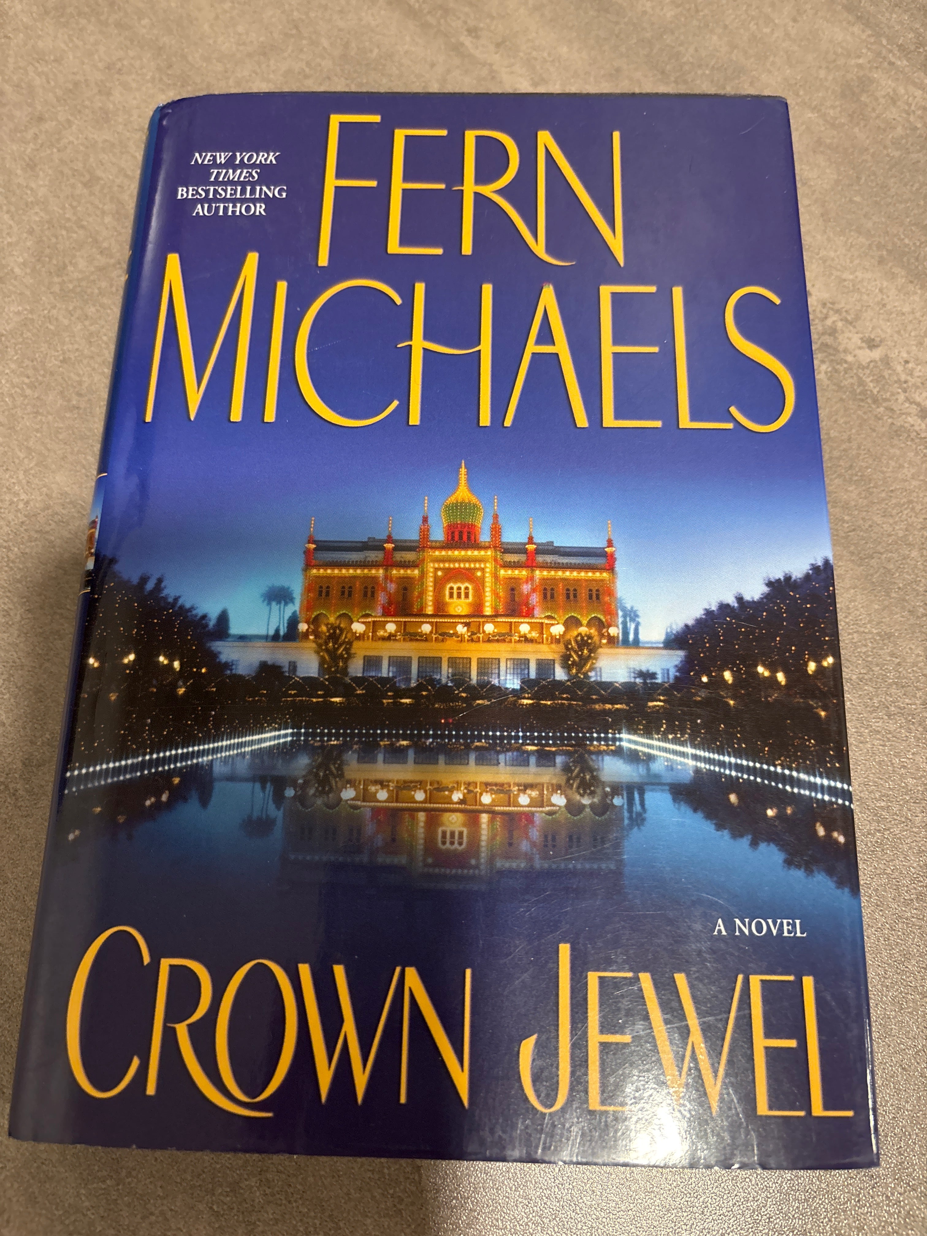 Crown Jewel by Fern Michaels hardcover (rescued)