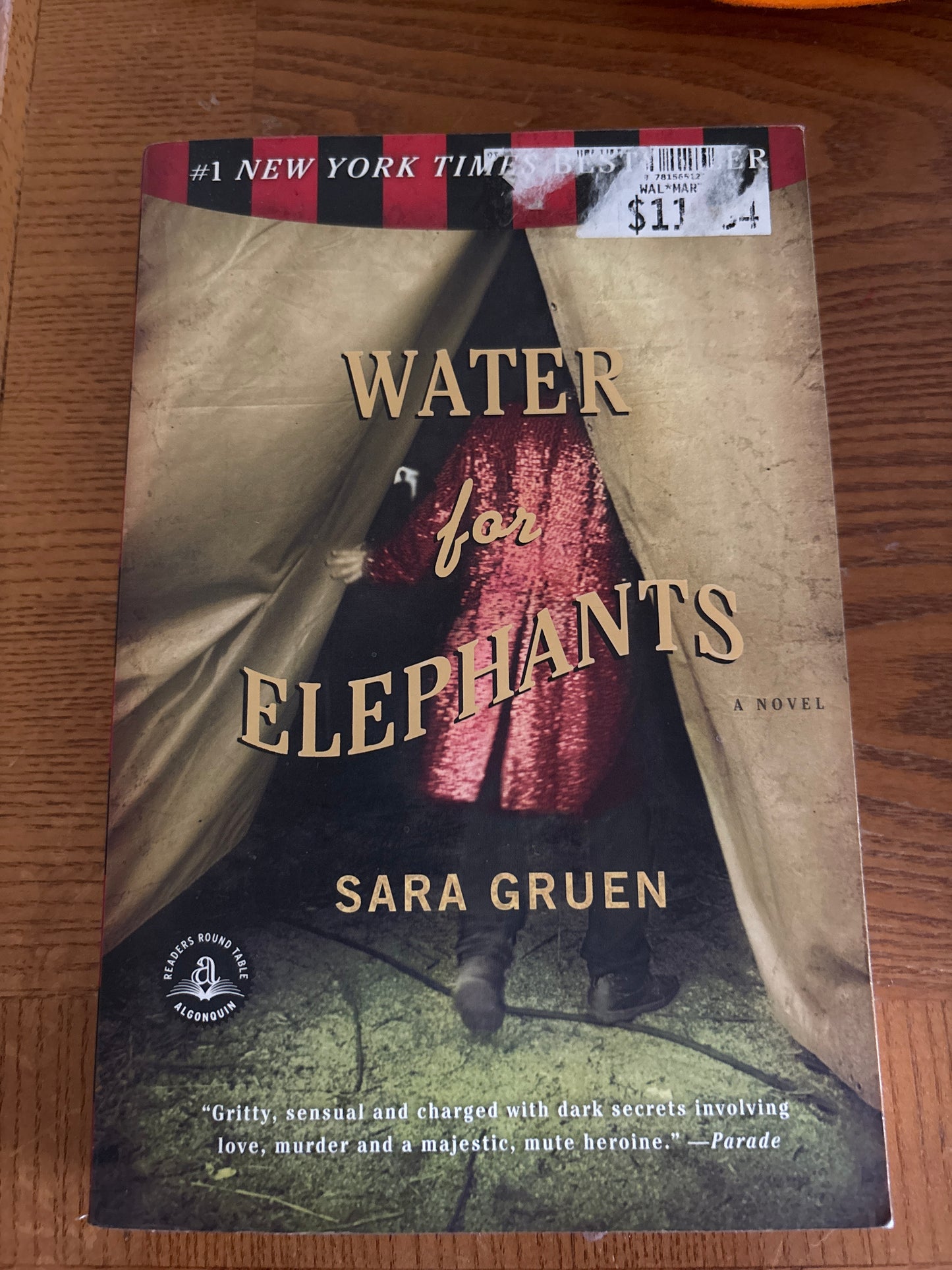 Water for Elephants by Sara Gruen rescued/paperback