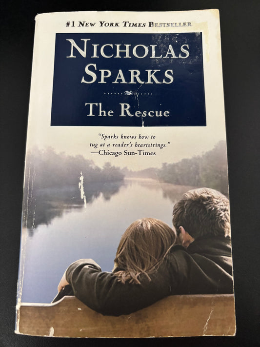 The Rescue by Nicholas Sparks rescued (mass market)