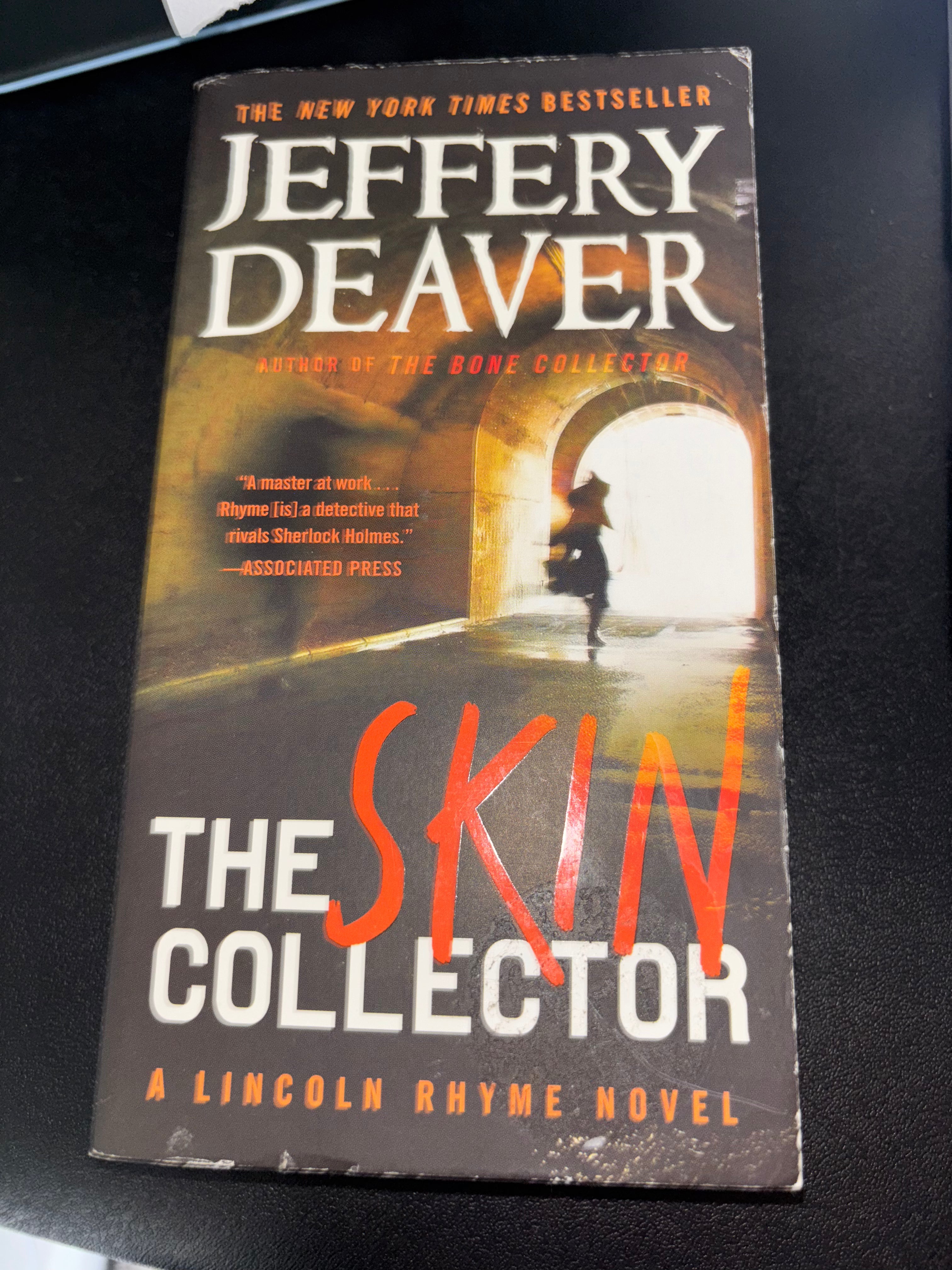 The Skin Collector (Book 12 of the A Lincoln Rhyme Novel series) by Jeffery Deaver rescued (mass market)