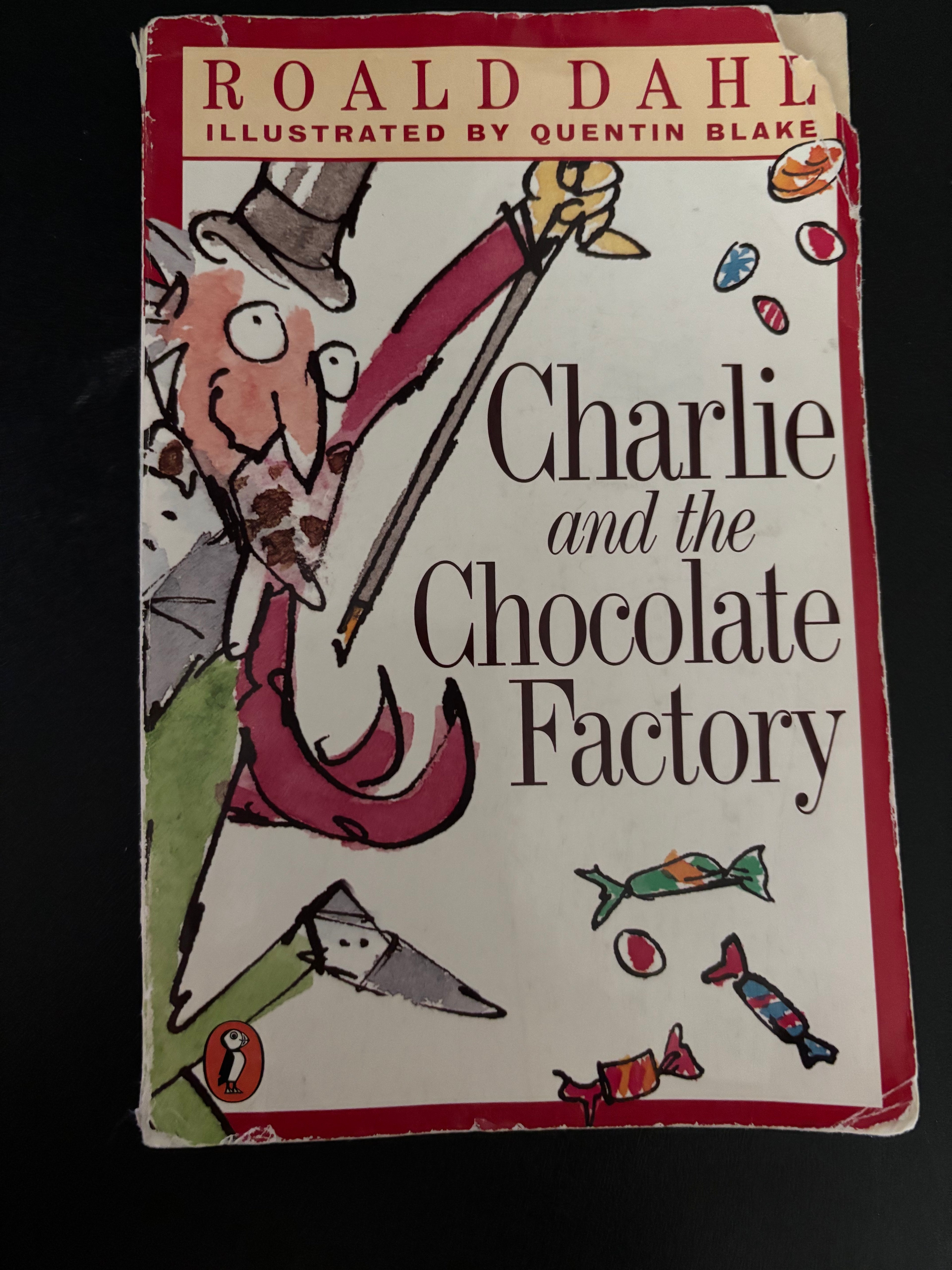 Charlie and the Chocolate Factory (Book 1 of the Charlie Bucket series) by Ronald Dahl Tween/Middle School paperback (rescued)