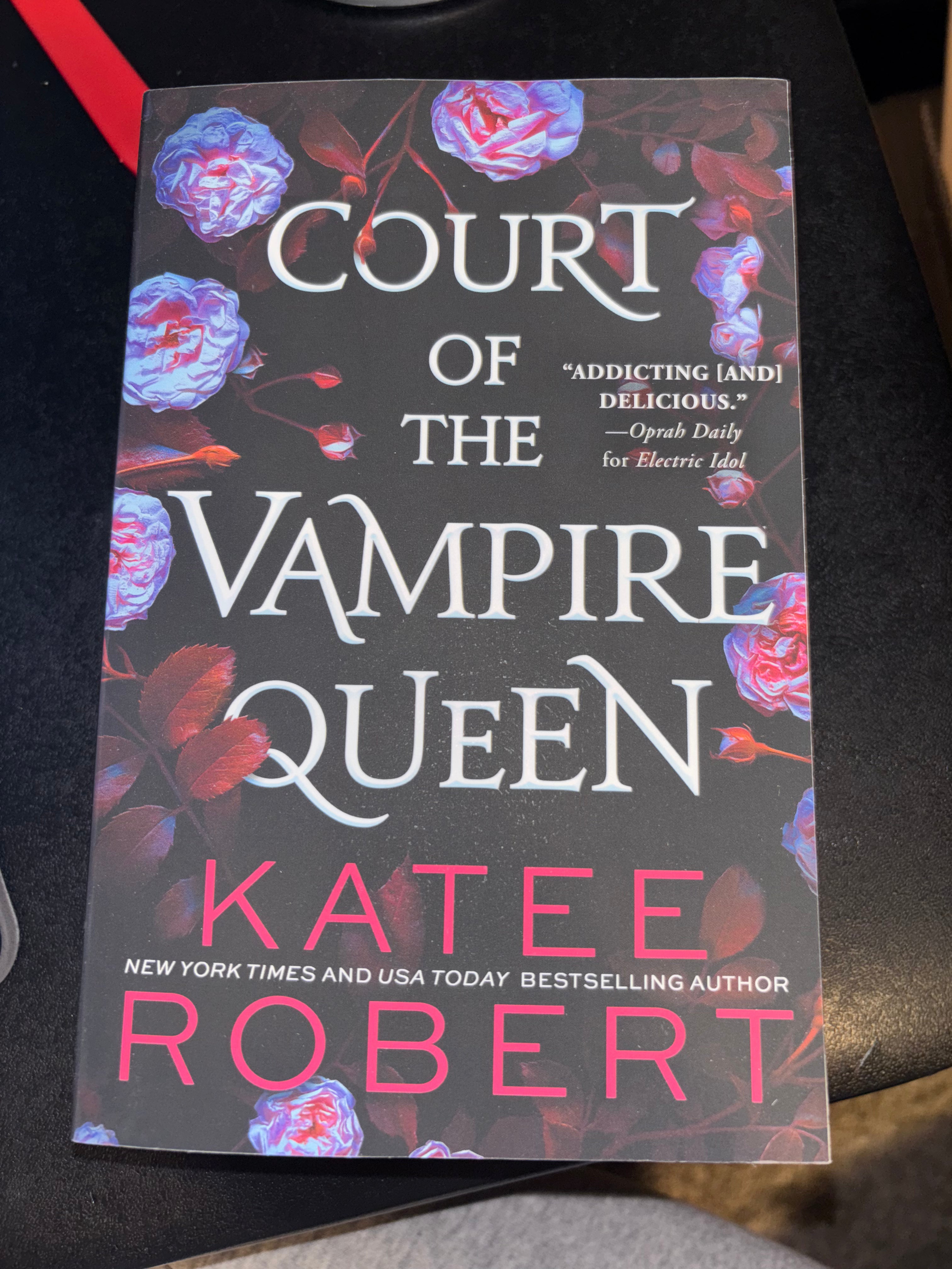 Court of the Vampire Queen by Katee Robert paperback (new)