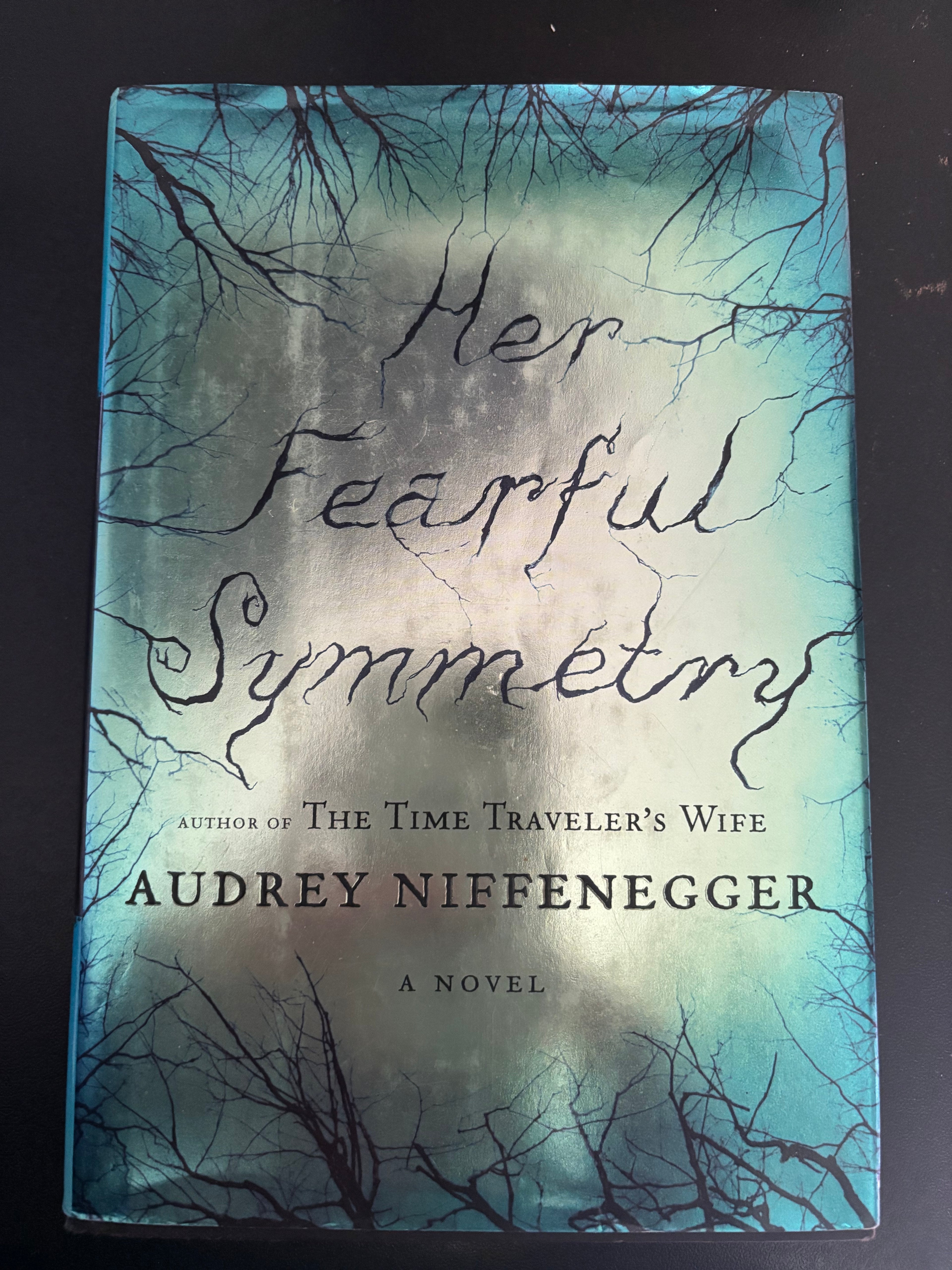 Her Fearful Symmetry by Audrey Niffenegger hardcover (like new)