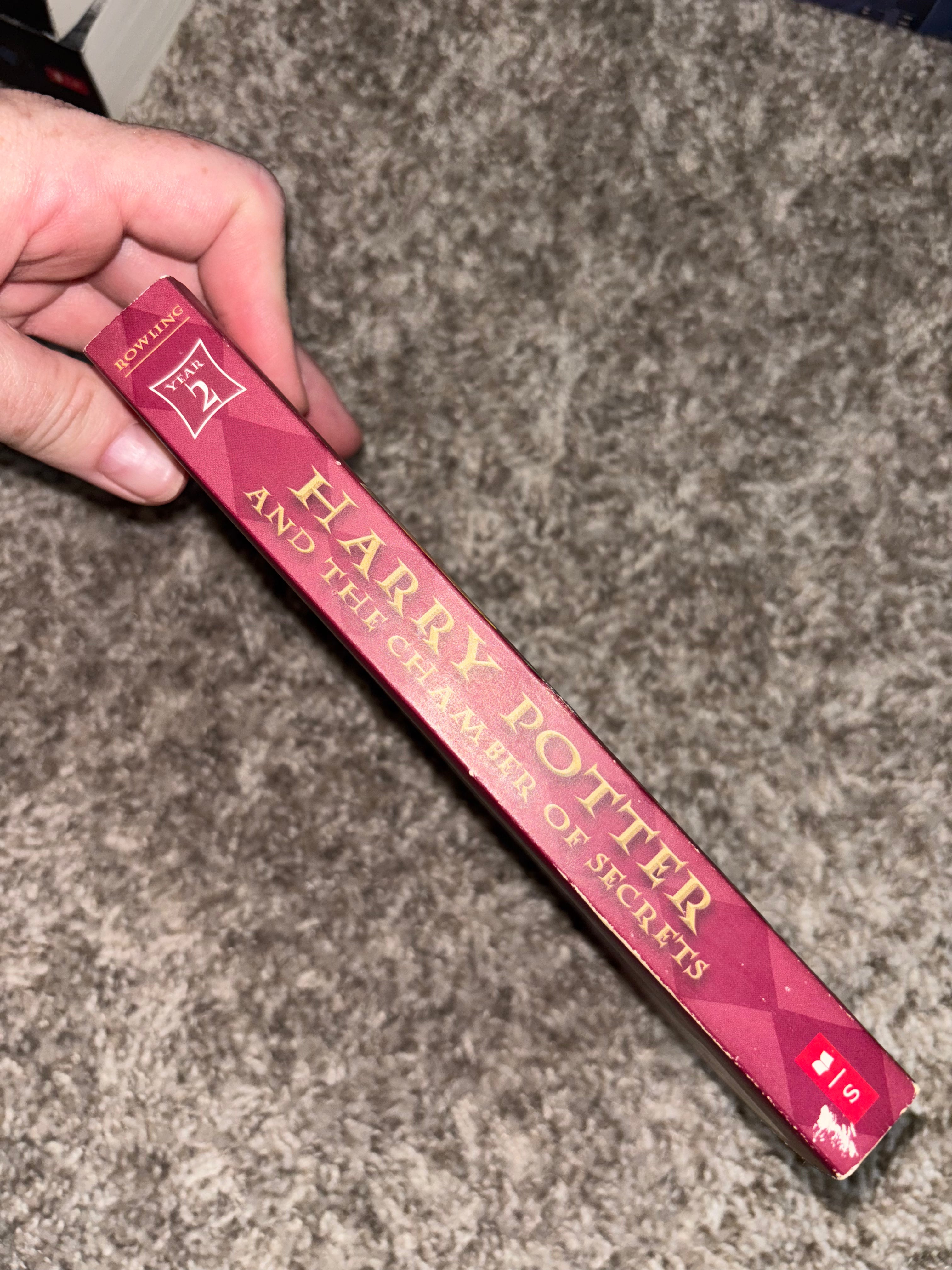 Harry Potter and the Chamber of Secret (Book 2 of Harry Potter series) by J.K. Rowling Tween/YA paperback (rescued) (2 different spine options)