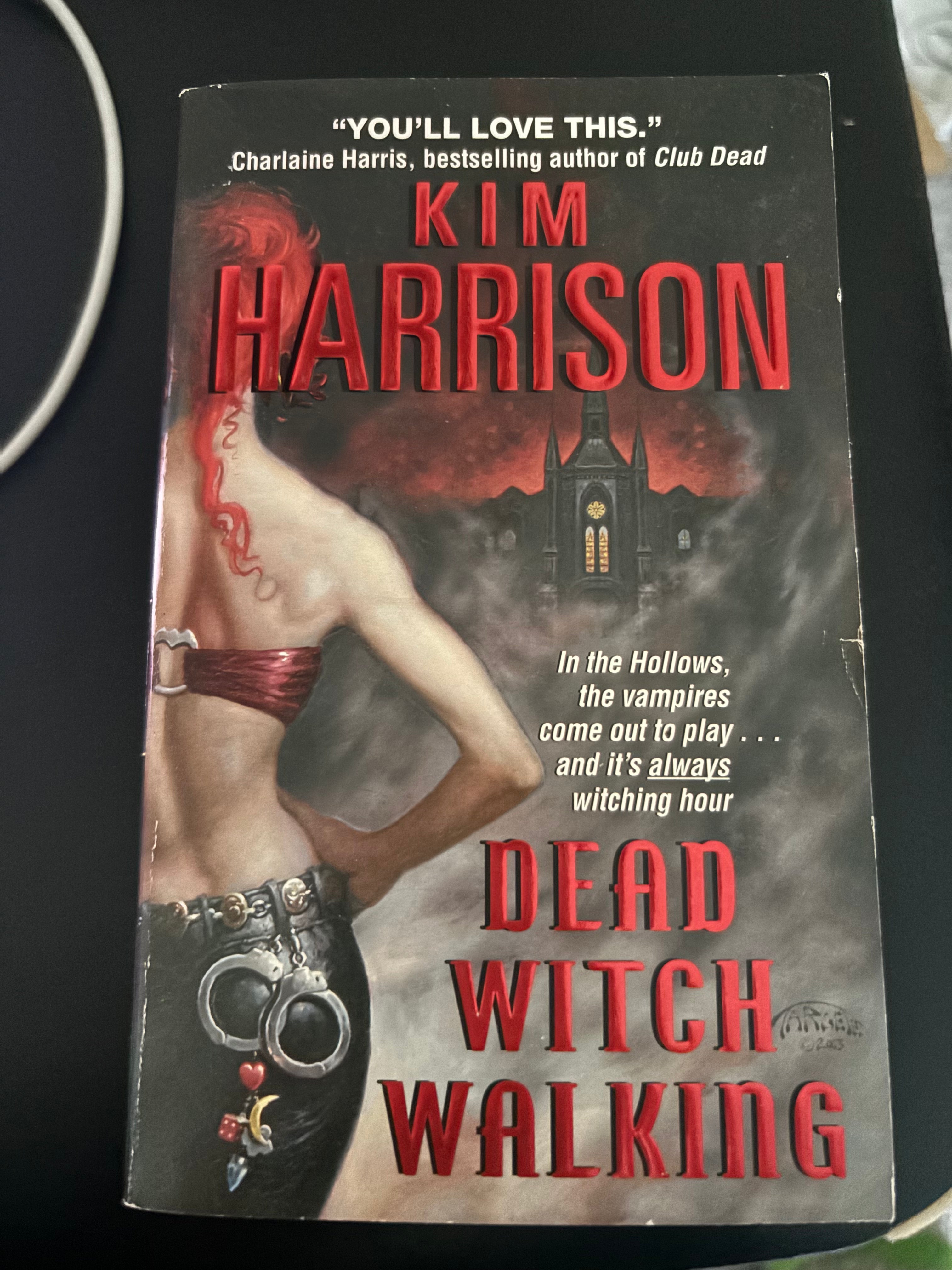 Dead Witch Walking by Kim Harrison mass market (rescued)