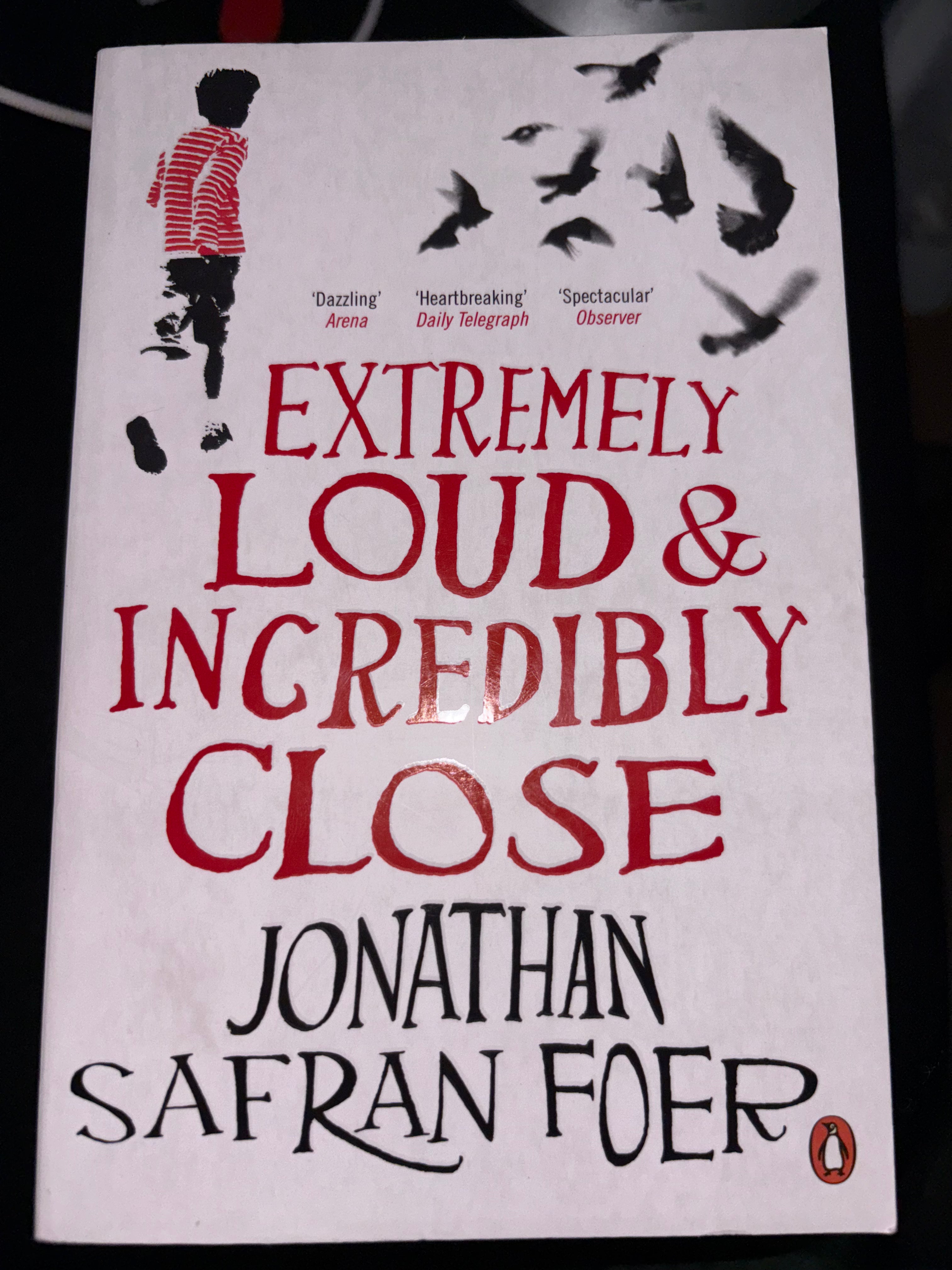 Extremely Loud & Incredibly Close by Jonathan Safran Foer paperback (like new)