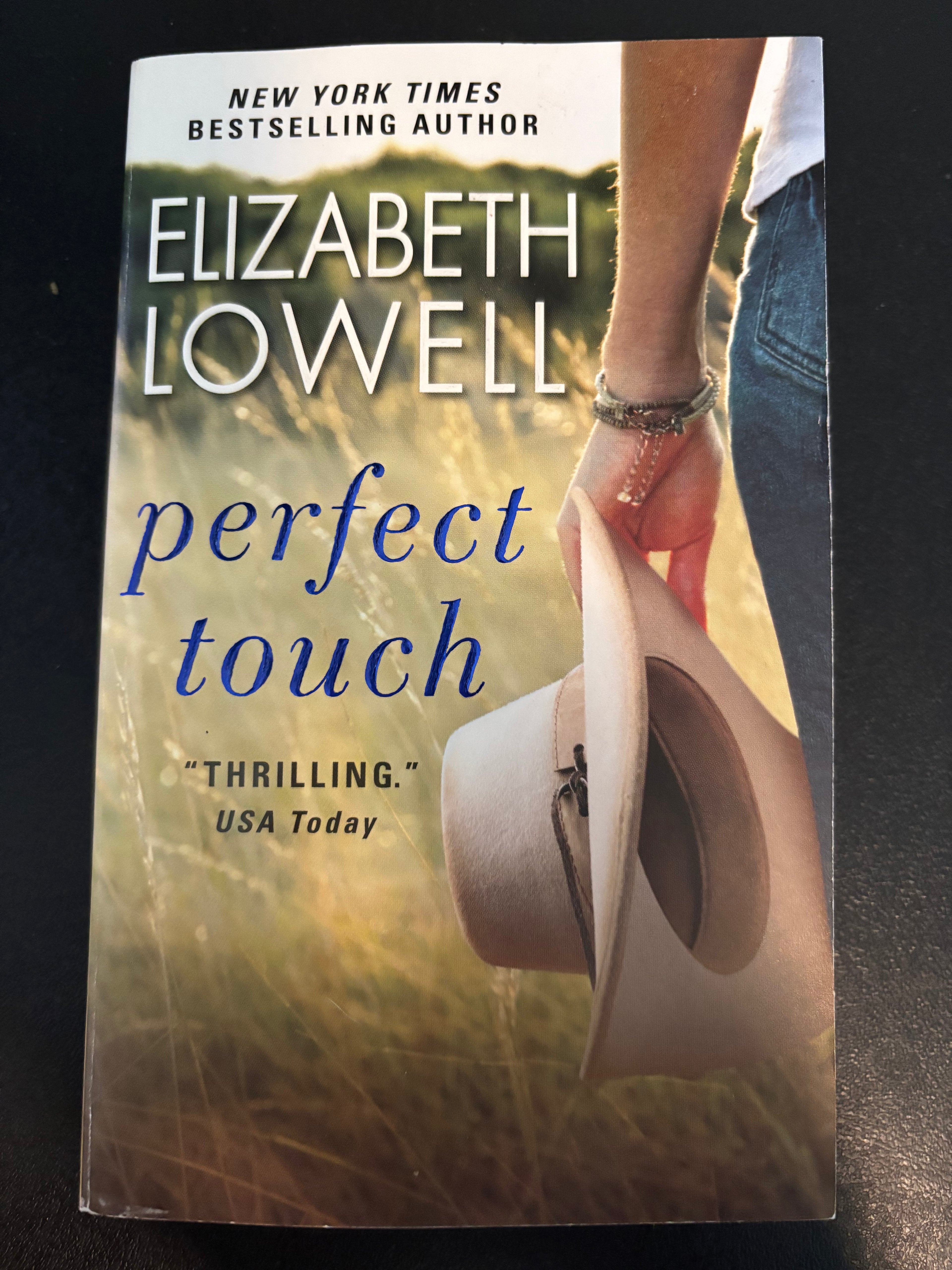 Perfect Touch by Elizabeth Lowell mass market (rescued)