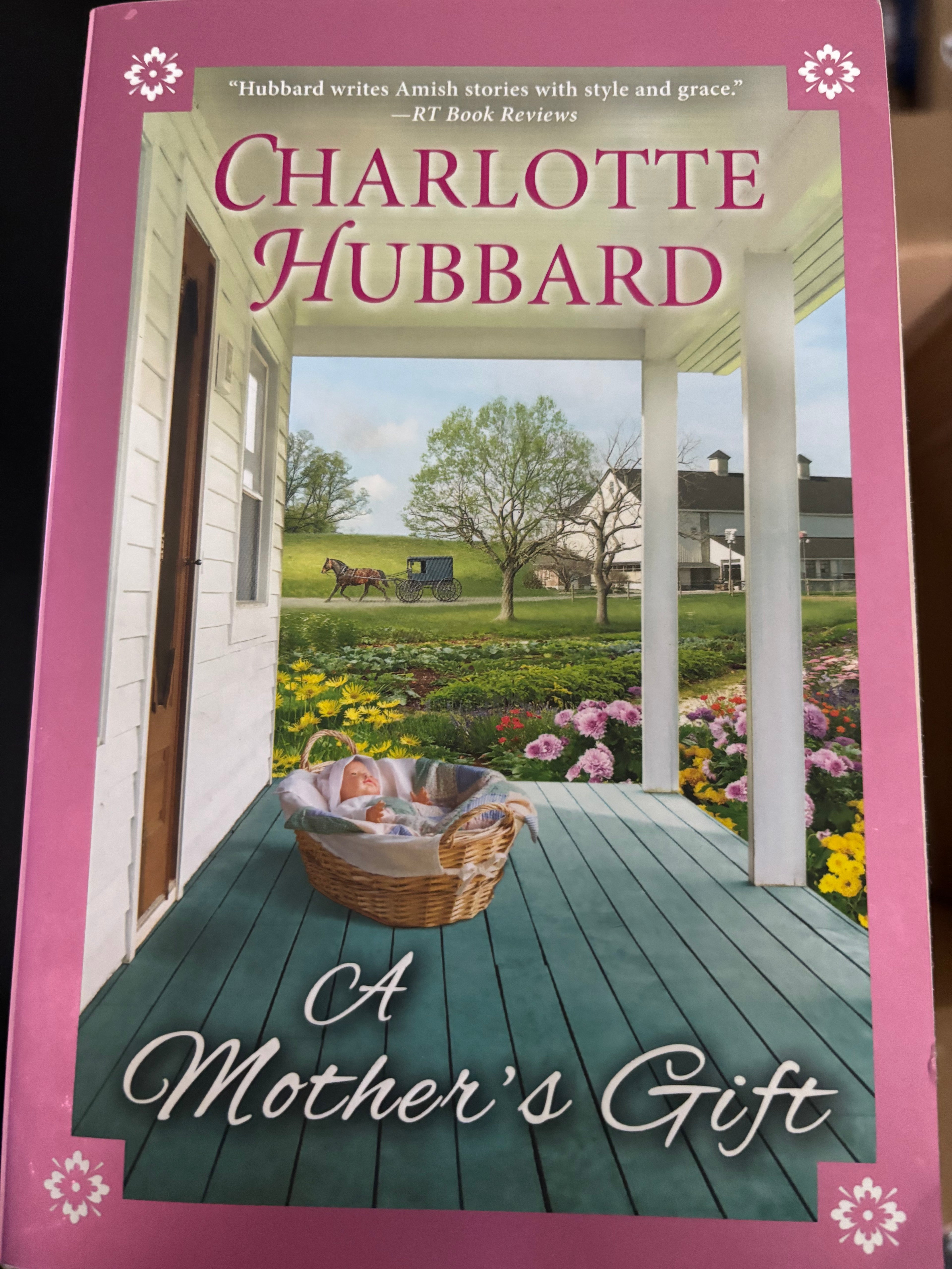 A Mother’s Gift by Charlotte Hubbard paperback (like new)