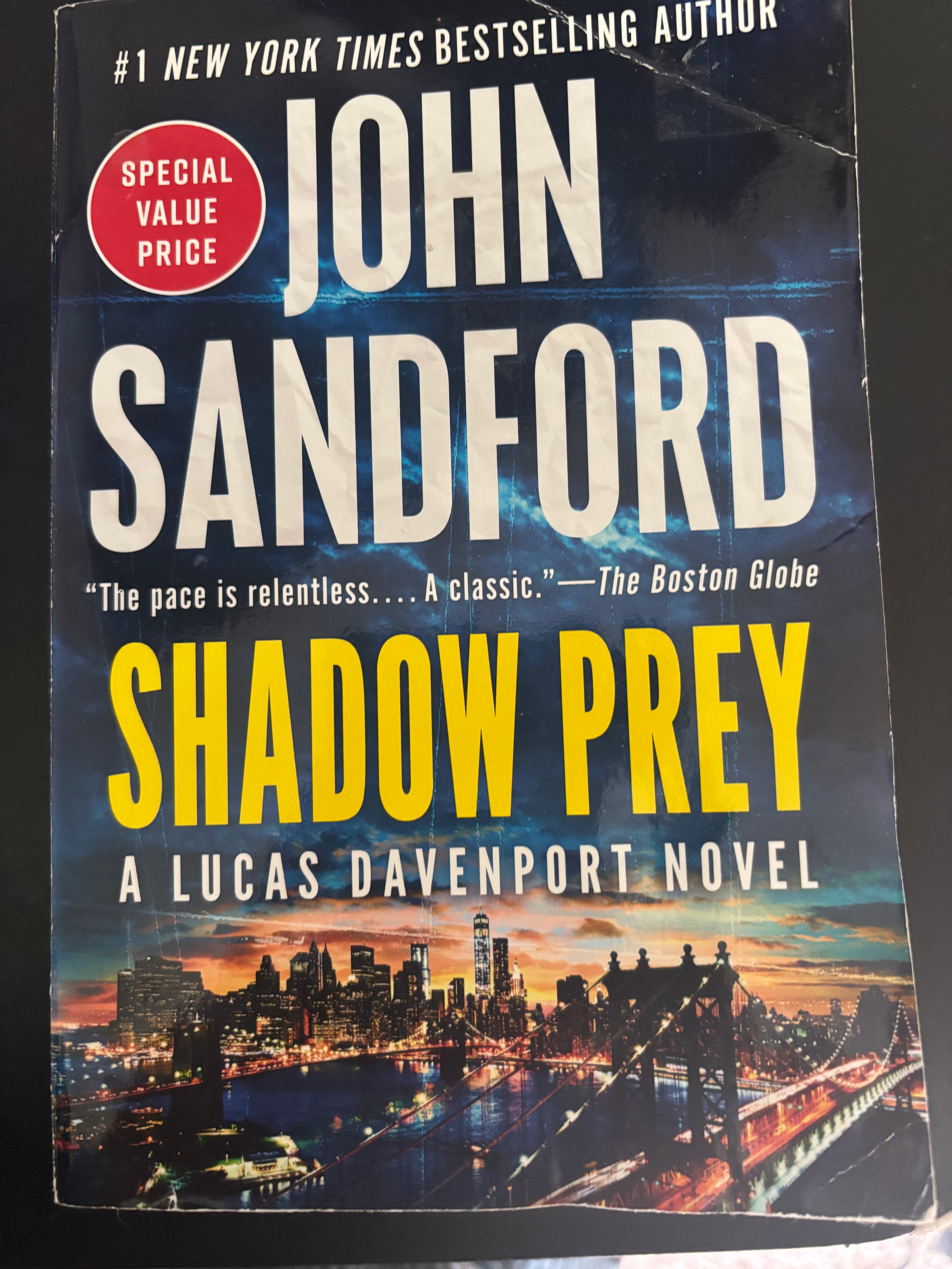 Shadow Prey (Book 2 of the Lucas Davenport series) by John Sandford paperback (rescued)