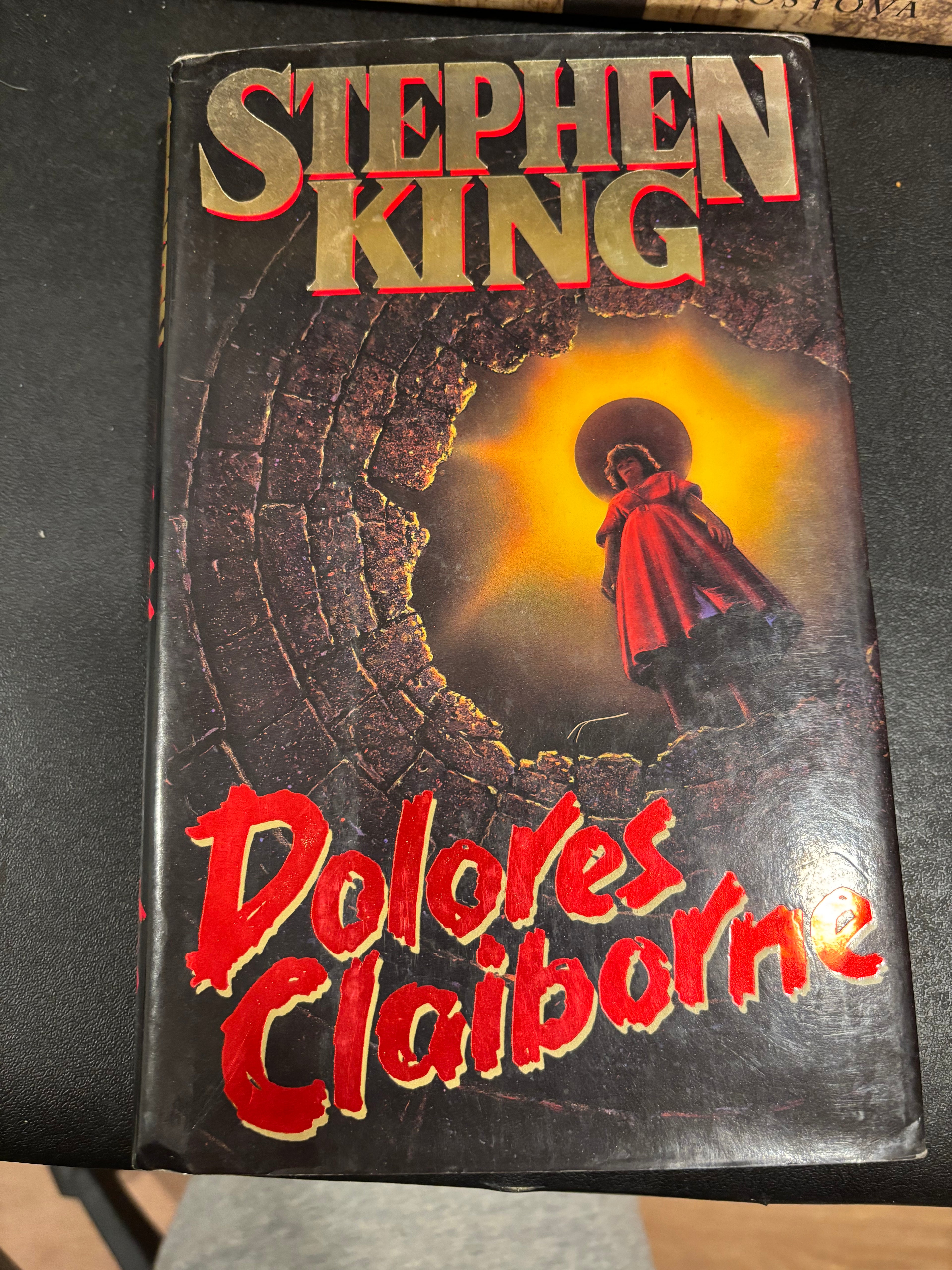 Dolores Claiborne by Stephen King hardcover (like new)