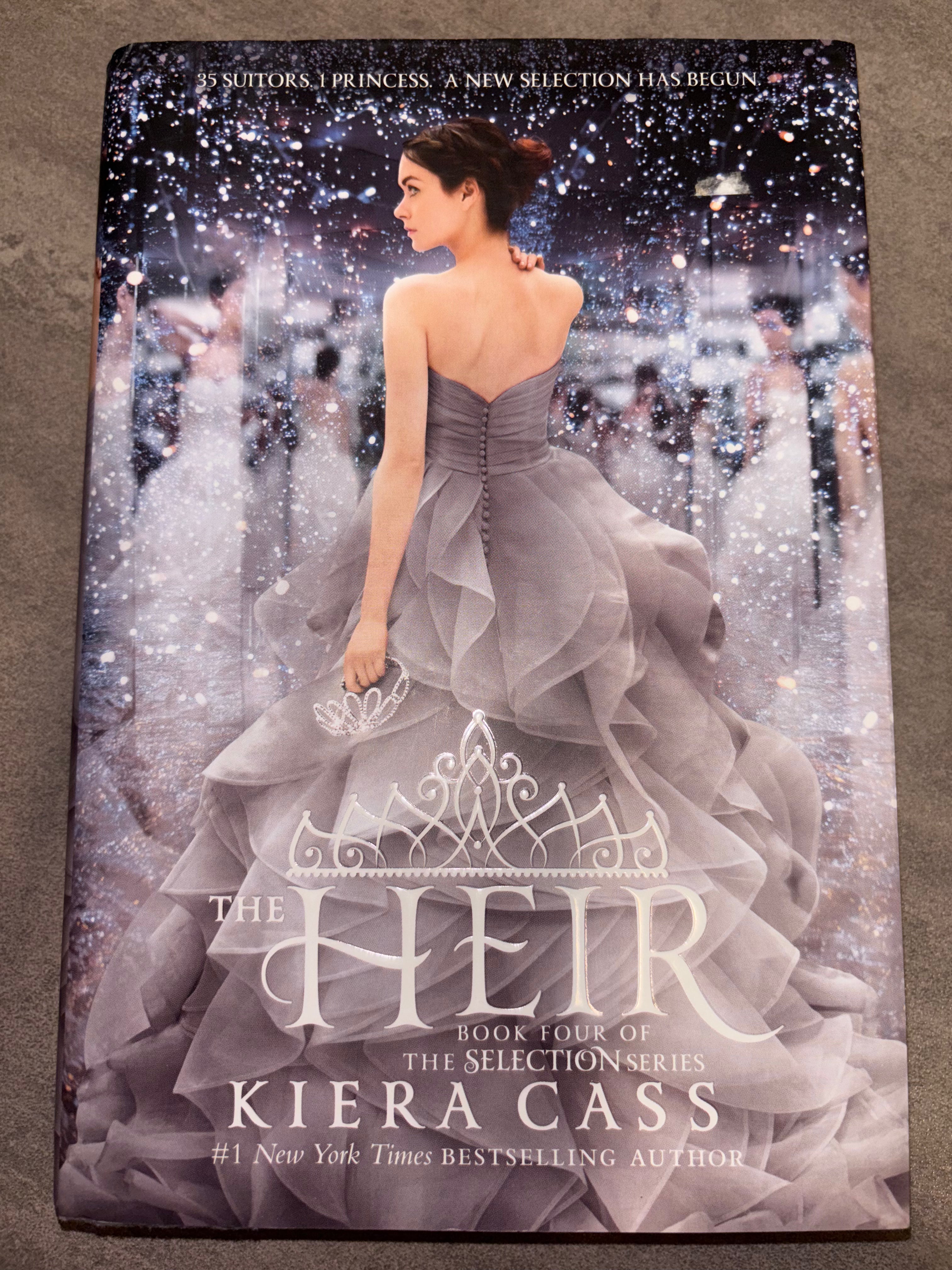 The Heir (book 4 of the Selection series) by Kiera Cass YA hardcover (like new)